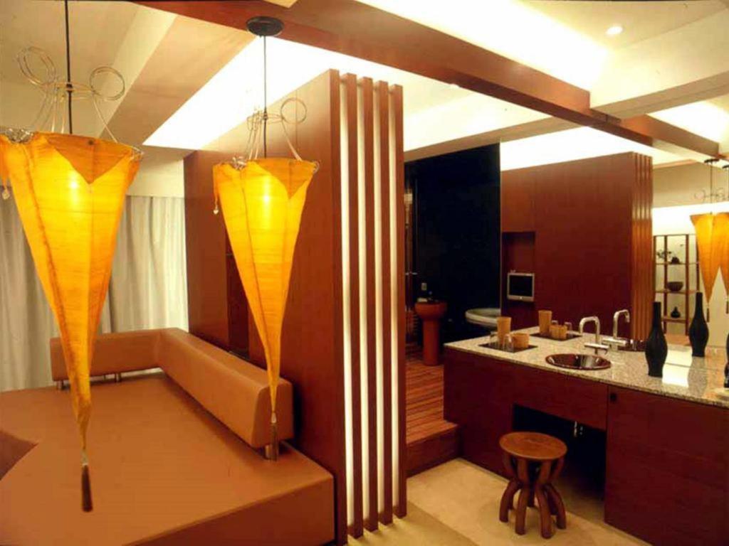 Hotel T Point Осака Экстерьер фото